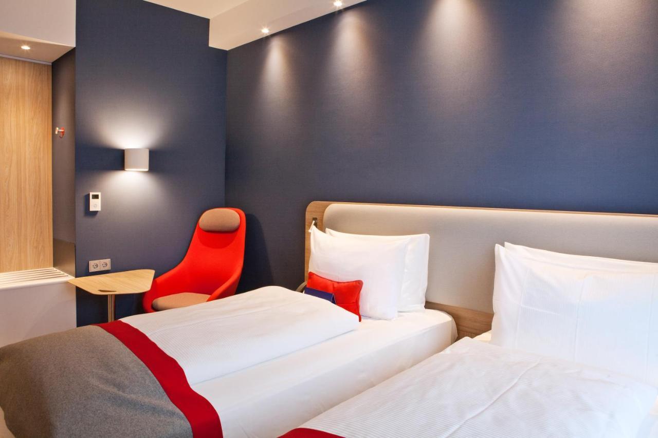 Holiday Inn Express - Kaiserslautern By Ihg Exterior foto