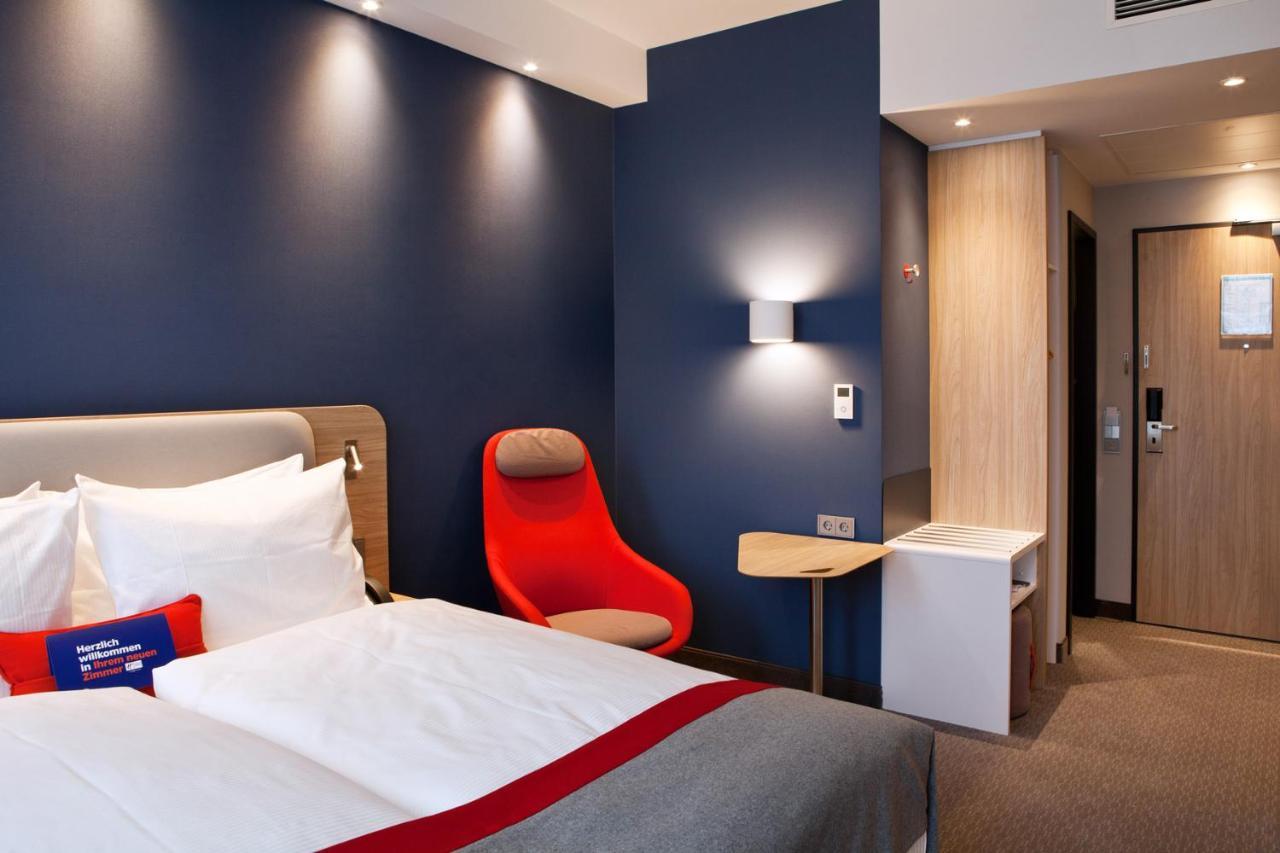 Holiday Inn Express - Kaiserslautern By Ihg Exterior foto
